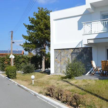 Kynthia's House بيت للعطل