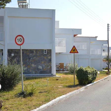 بيت للعطل Kynthia's House