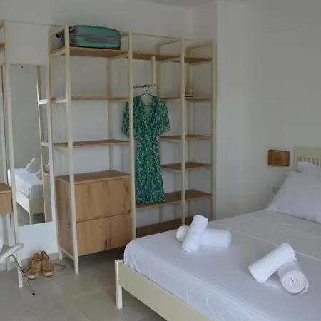 Holiday home Kynthia's House