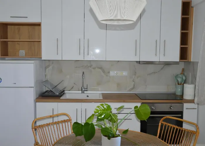 度假居 Kynthia's House Kalyves Polygyrou